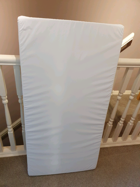 mothercare waterproof mattress